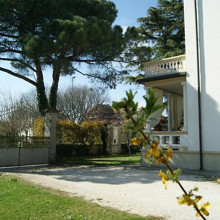 Il Bozzolo Eco Boutique Apartments Valeggio sul Mincio Exterior photo