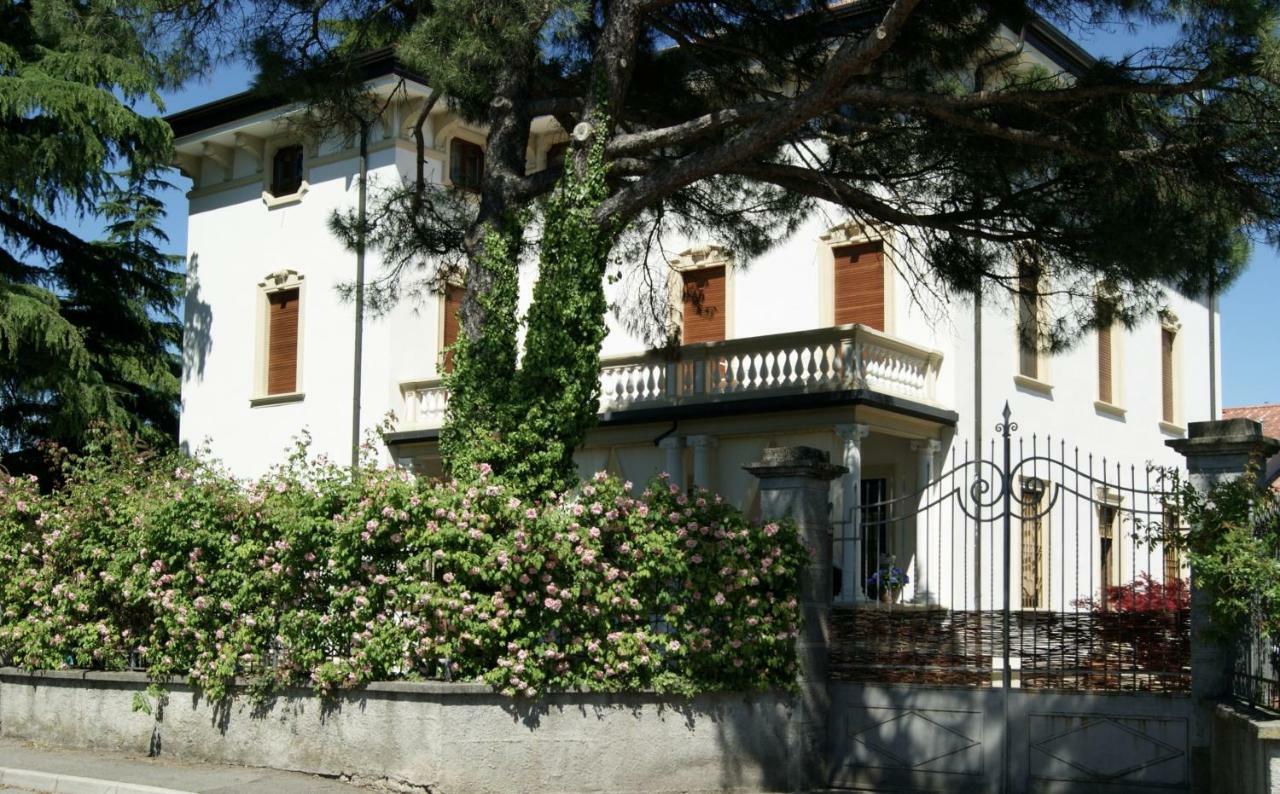 Il Bozzolo Eco Boutique Apartments Valeggio sul Mincio Exterior photo